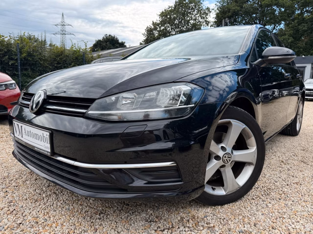 Volkswagen Golf VII Lim. Automatik ACC*Navi*SitzHz. - foto 1
