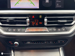 BMW 330 i M Sport *CarPlay*Navi*LED* - foto 17