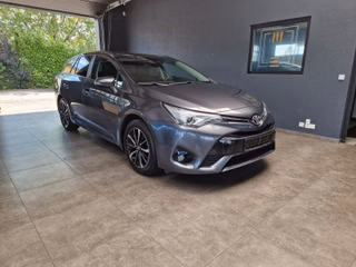 Toyota Avensis Touring 1.8*KAMERA*NAVI*LED*TEMPOMT*SHZ* - bilder 1