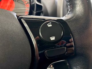 Toyota AYGO 1,0 x-play USB Bluetooth BC Klima ZV - foto 15