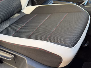 Volkswagen T-Roc Sport Automatik ACC SHZ - foto 10