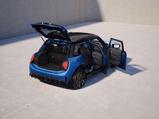 2027 MINI Cooper S 4 Door - photo 3