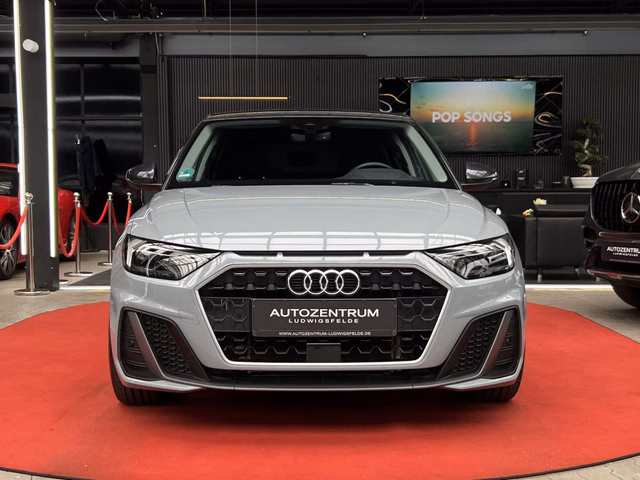 Audi A1 Sportback S-line PRE SENSE / TEMP / SPURWECHSEL / CAM 25 TFSI S line - foto 2