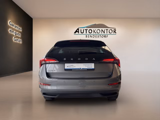 Skoda Scala Autom., LED CarPlay PDC Sitzhzg. - foto 5