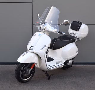 Vespa GTS 300 Gebrauchtwagen Kaufen