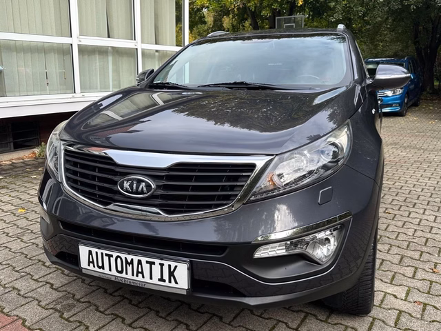 Kia Sportage Spirit 4WD/1.Hand/Automatik/ Gebrauchtwagen Kaufen | EZ 12/2010 | Preis 9.999 €