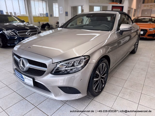 Mercedes-Benz C 220 d Cabrio Aut. DISTRONIC KAM NAV BURMESTER Used vehicle for sale | First registration 08/2020