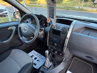 Dacia Duster I Ice 4x2 1.6*Klima*AHK*Kamera*Alu*TüvNEU - foto 1