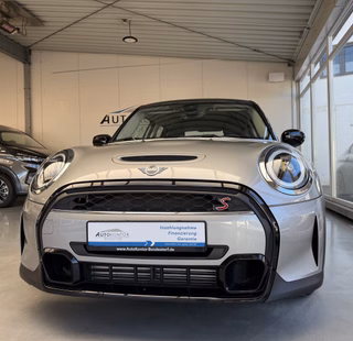 MINI Cooper S Sport Autom., LED Kamera +CarPlay - photo 1