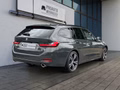 Daumennagel 3 - BMW 320d xDrive Touring AHK/MMRY/HEADUP/STNDHZNG/PANO