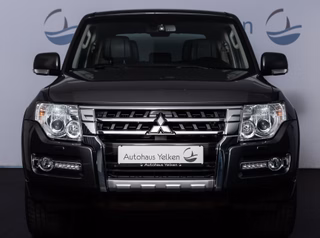 Mitsubishi Pajero 3.2 DI-D SUV-Star  RFK SHZ - foto 3