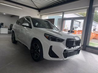 2027 BMW X1 xDrive28i - photo 3