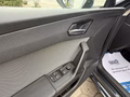 Daumennagel 12 - SEAT Leon Style 2,0 TDI ACC Navi Carplay LED DAB Tempomat