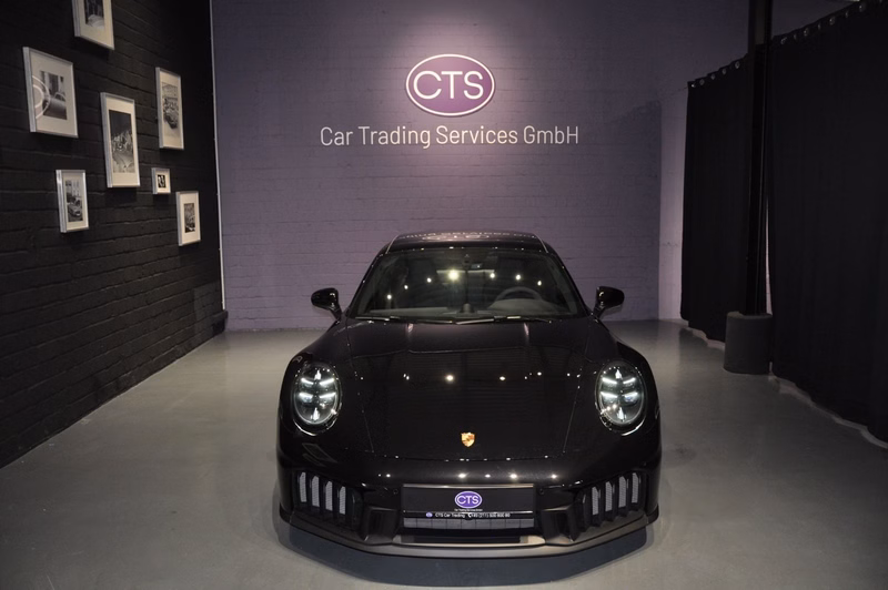 Porsche 992 GTS 4 / erste Hand / Glasdach / Matrix
