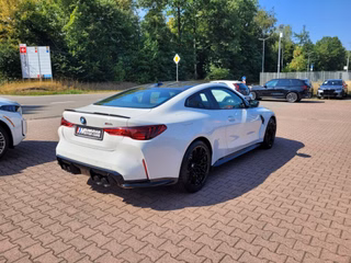 2026 BMW M4 Coupe - photo 4
