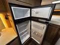 Daumennagel 29 - Carado A 464 Pro Sat+Tv 6xGurt Alu Combi 6