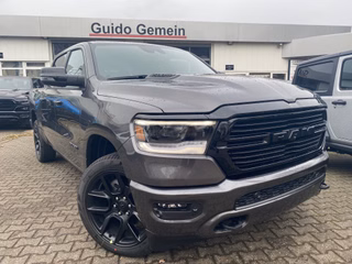 Dodge RAM 1500 5.7 V8 Crew Cab Laramie Night MWK, 360-Grad, LED - bilder 1