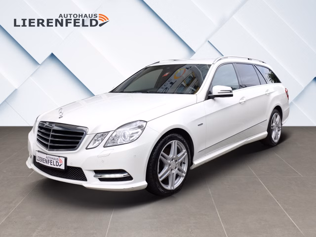 Mercedes-Benz E 200 T CDI AMG Paket AHK - photo 1