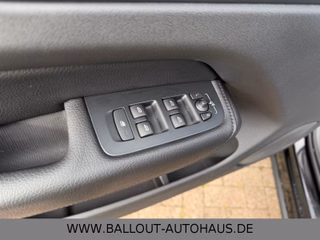 Volvo XC 60 Momentum AWD*1.HAND*PANO*SPUR*AHK*KAMERA* - bilder 10