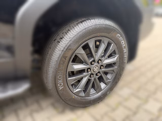 Toyota Land Cruiser Lounge 2,8 D-4D AWD +Panoramadach - bilder 9