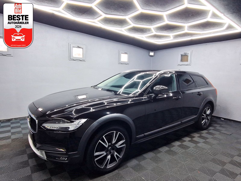 Volvo V90 Cross Country Pro AWD|AUTOM|STHZG|LEDER|LED|CAM