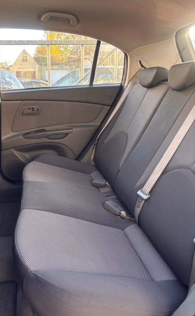 Kia Rio 1.4 Vision  TÜV + ÖLWECHSEL NEU - foto 6