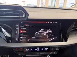 Audi A3 Sportback S-Line Sport Autom., Matrix Pano Sonos 19" - bilder 18