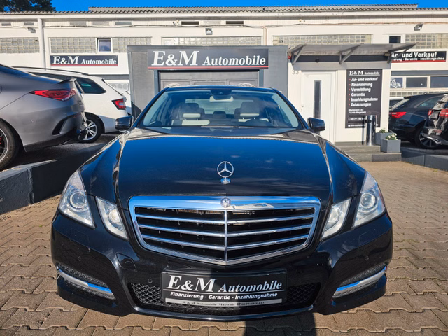 Mercedes-Benz E 250 Limousine*AVANTGARDE*NAVI*XENON*PDC*SHZ* - bilder 4