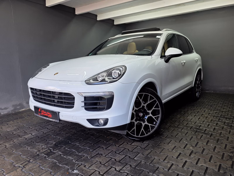 Porsche Cayenne Diesel, PANORAMA, BI COLOR LEDER, R-KAME