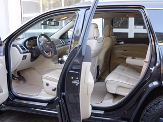 Jeep Grand Cherokee 3.0 CRD Overland Mega Optik AHK - photo 12