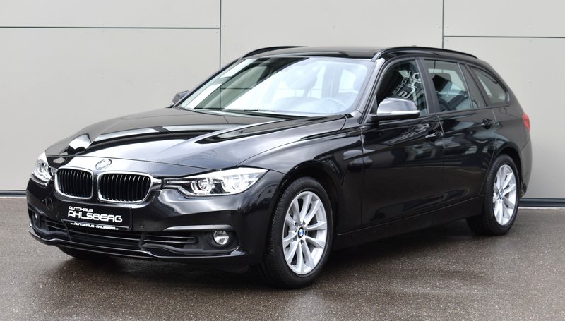 BMW 320i STEPTRONIC LED/AHK/PANO/NAVI/TEMPOMAT/LEDER