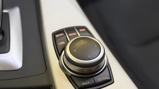 BMW 318 d  AUT. SHZ 2HAND SERVICE FULL BMW M-FELGEN PDC - photo 13