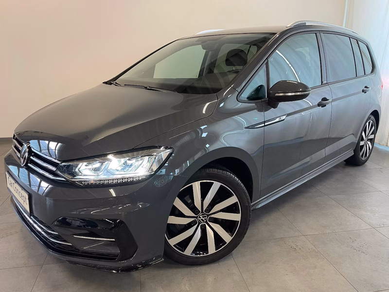 Volkswagen Touran 1.5 TSI DSG R-LINE AHK ACC
