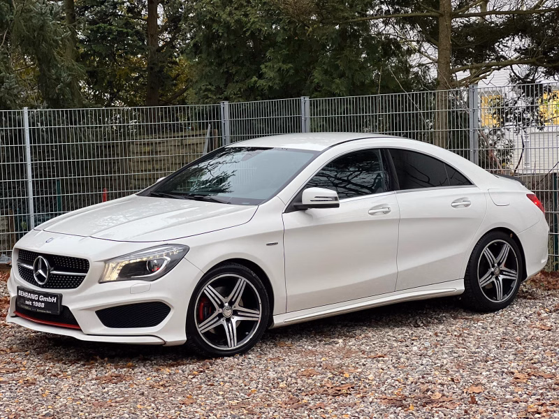 Mercedes-Benz CLA 250 SPORT*AMG*XENON*KAMERA*COMAND*KEYLESS*