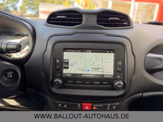 Jeep Renegade Limited 4WD*1.HAND*NAVI*TEMPO*SPUR*PANO - foto 14