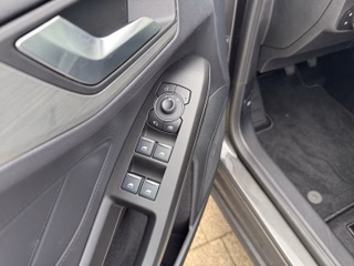 Ford Focus Turnier Titanium Edition +LED+WINTERPAKET+ - bilder 4