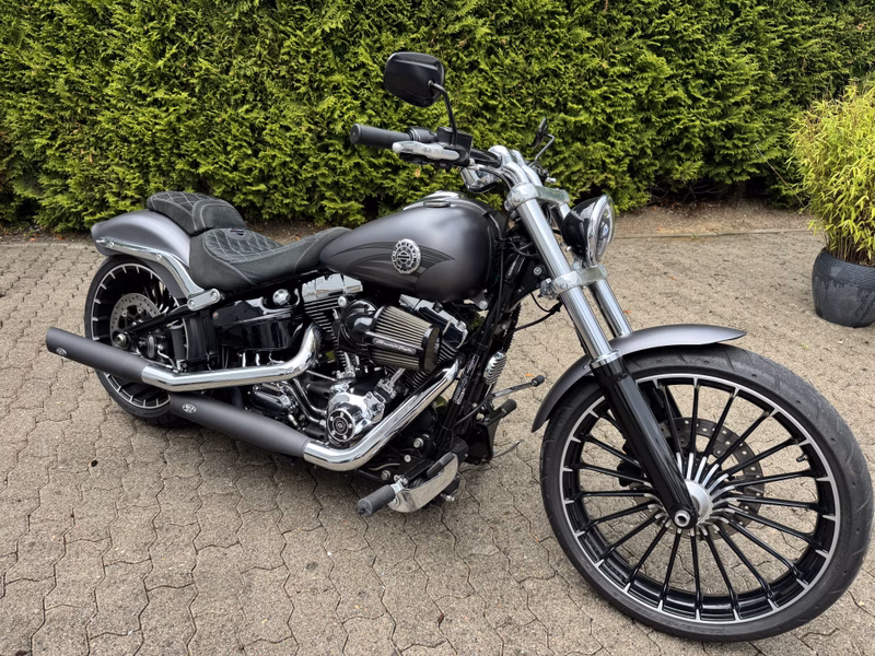 Harley-Davidson FXSB Softail Twin Cam