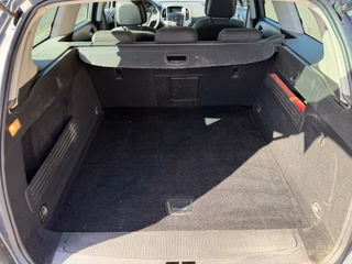 Opel Astra J Sports Tourer Design Edition - foto 10