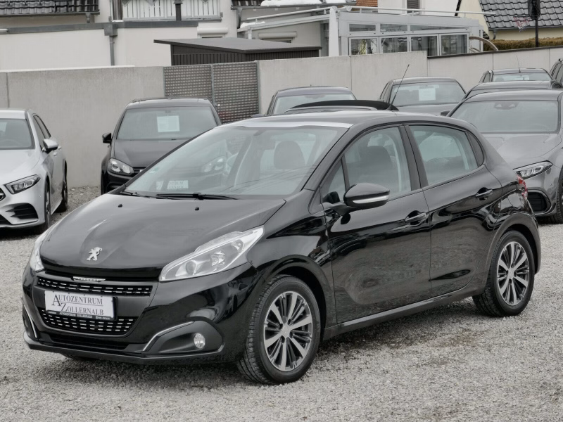 Peugeot 208 1.2 Active PureTech 82 *NAVI*KAMERA*PANORAMA
