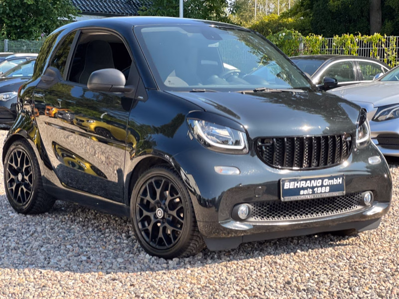Smart ForTwo AUTOMATIK*SITZHEIZUNG*PASSION*PANO*90PS*