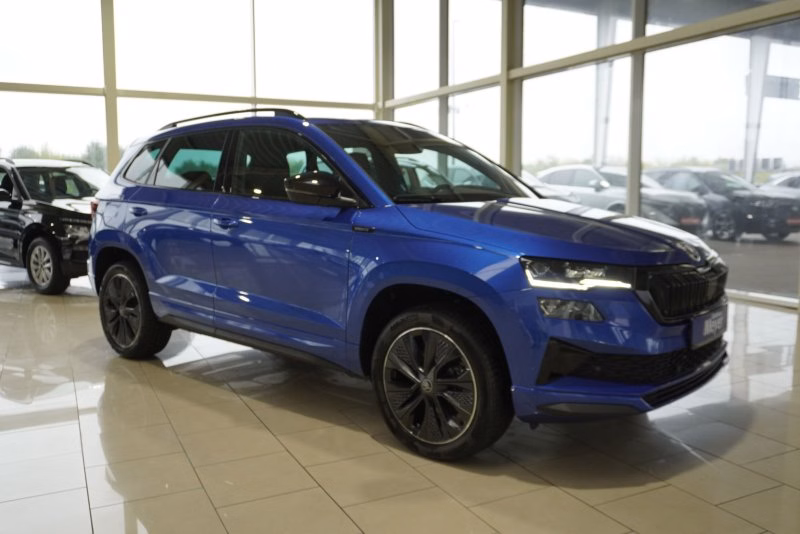Skoda Karoq Sportline 1,5TSI DSG aAHK/Matrix/Kessy/Kamera   **