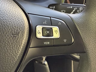 Volkswagen Polo VI Comfortline Automatik - foto 14
