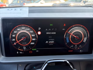 Hyundai INSTER Lounge 49 kWh Wärmepumpe Voll-LED - bilder 12