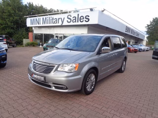 Chrysler Town and Country Extended Passenger VanTouring Used vehicle for sale