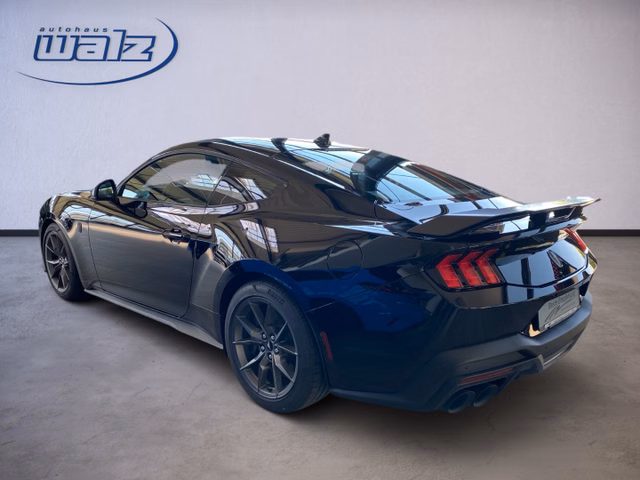 Ford Mustang Fastback DARK HORSE + RECARO - bilder 2