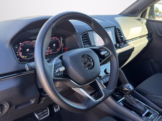 Skoda Karoq 1.5 TSI Sportline DSG / ACC / NAVI / KAMERA / SITZHEIZUNG - bilder 6