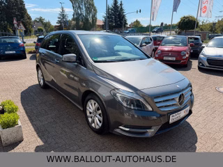 Mercedes-Benz B 180 CDI*2.HAND*KLIMA*NAVI*TEMP*AHK*SHZ*BT*PDC* - bilder 4