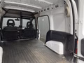 Daumennagel 9 - Opel Combo Kasten ERADGAS- BENZIN, RÜCKFAHRKAMERA