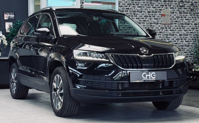 Skoda Karoq Drive 125 4x4 Automatik |LED|Kamera|CarPlay| Gebrauchtwagen Kaufen | EZ 04/2020 | Preis 17.990 €