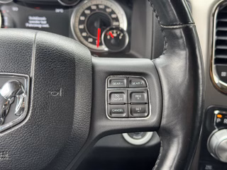 Dodge RAM 1500 5.7 V8 Crew Cab Laramie + Hardtop - foto 26